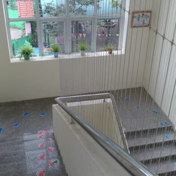 Lưới bảo vệ cầu thang Sankaku