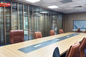 Lắp đặt rèm sáo gỗ cho tòa nhà Văn Phòng tại Trung Kính